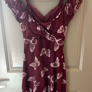 Forever 21 Woman's Burgundy Red Butterfly Printed Mini Dress Lace V-Neck